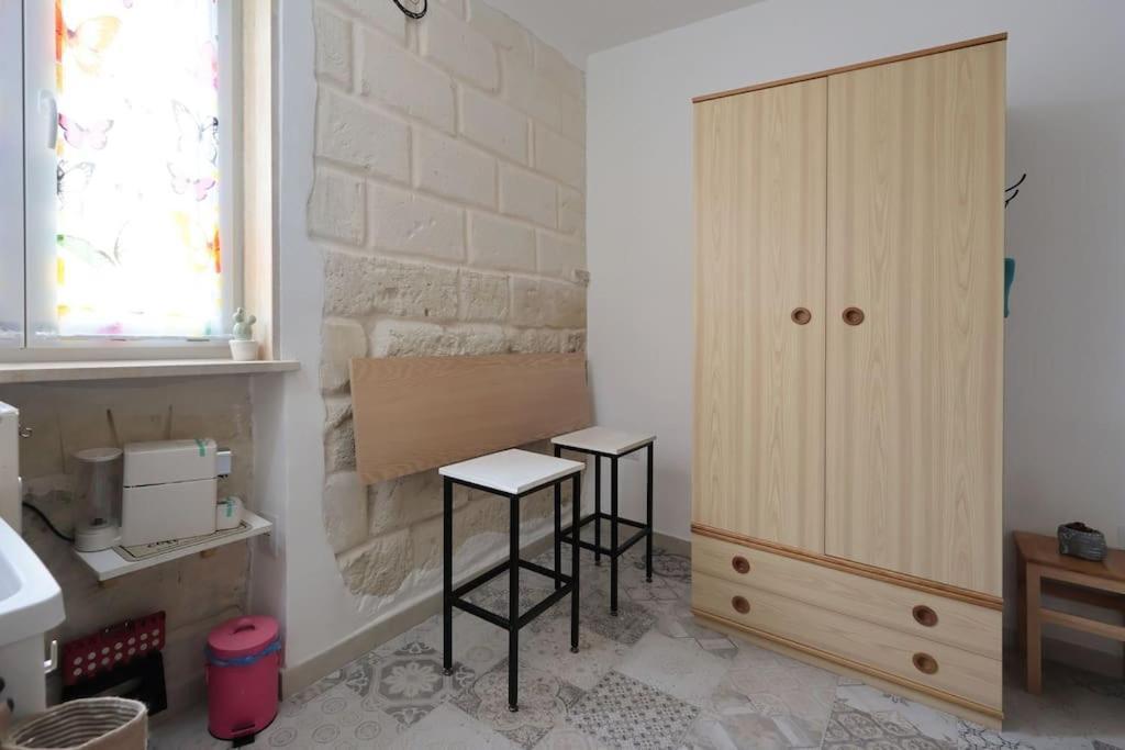 A7Passi Salento Stone - Indipendent With Private Bathroom - Kitchenette - Completa Di Tutto レッチェ エクステリア 写真